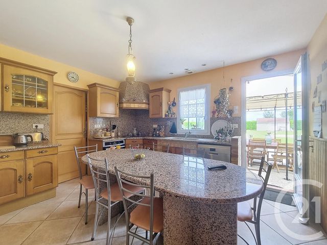 Maison à vendre - 8 pièces - 226 m2 - La Ferte St Aubin - 45 - CENTRE