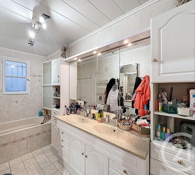 Maison &agrave; vendre - 5 pi&egrave;ces - 105,79 m2 - La Ferte St Aubin - 45 - CENTRE