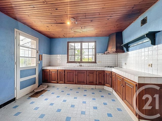 Maison à vendre - 4 pièces - 105 m2 - Sandillon - 45 - CENTRE