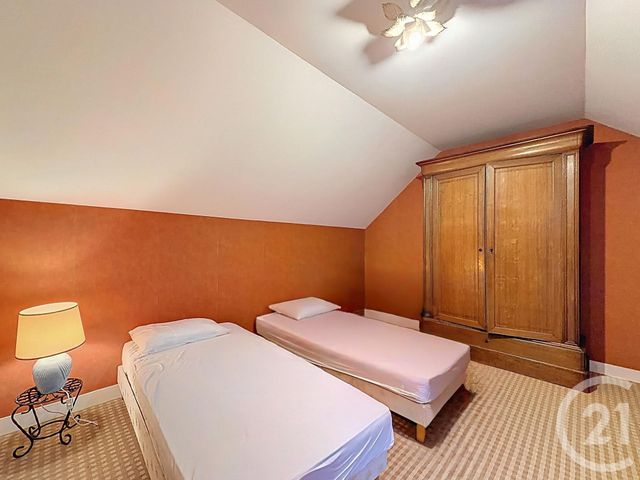 Maison à vendre - 11 pièces - 370 m2 - Menestreau En Villette - 45 - CENTRE