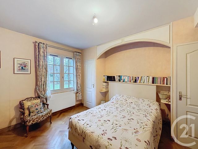 Maison à vendre - 11 pièces - 370 m2 - Menestreau En Villette - 45 - CENTRE