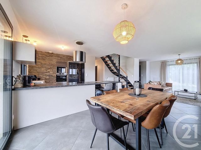 Maison à vendre - 5 pièces - 127 m2 - La Ferte St Aubin - 45 - CENTRE