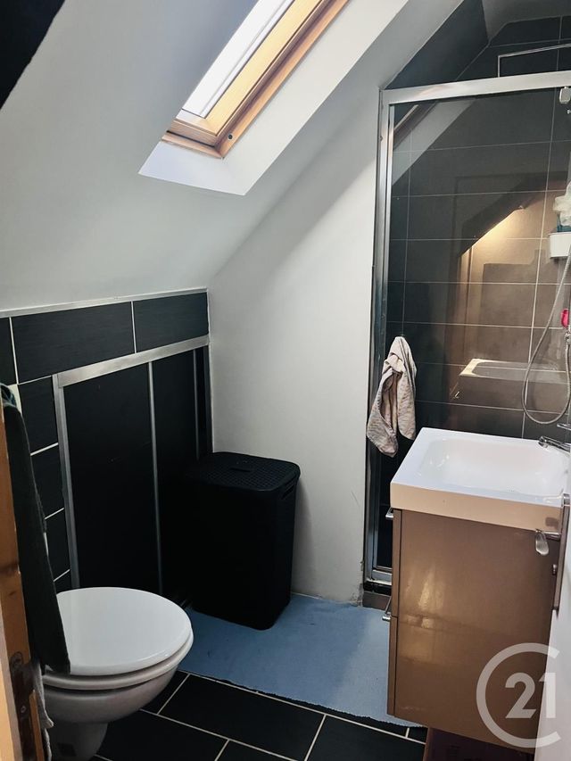 Maison &agrave; louer - 2 pi&egrave;ces - 54,17 m2 - Jouy Le Potier - 45 - CENTRE