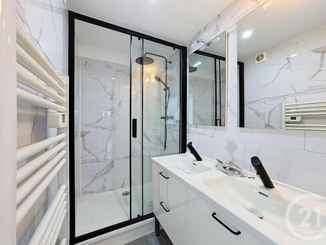 Maison &agrave; vendre - 5 pi&egrave;ces - 155 m2 - Fleury Les Aubrais - 45 - CENTRE