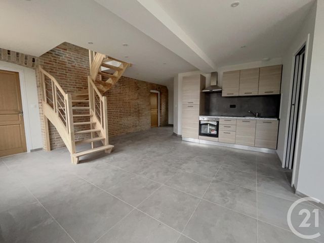 Maison &agrave; louer - 6 pi&egrave;ces - 164,74 m2 - Marcilly En Villette - 45 - CENTRE