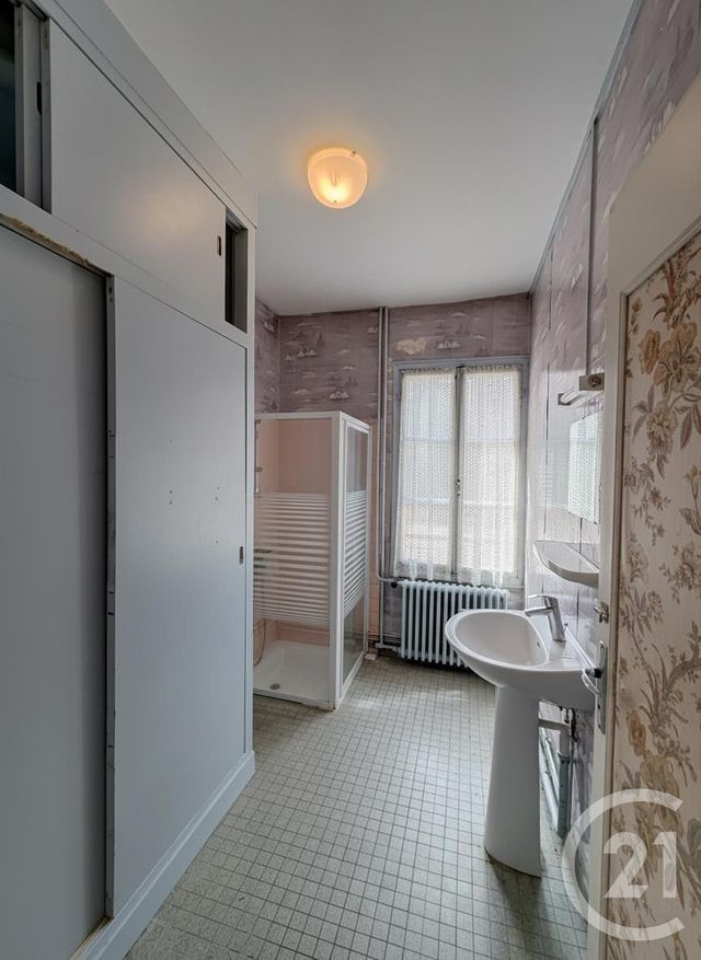 Maison &agrave; vendre - 5 pi&egrave;ces - 146,38 m2 - Sennely - 45 - CENTRE