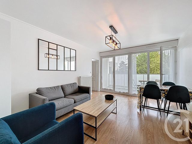 Appartement Chambre &agrave; louer - 1 pi&egrave;ce - 10,80 m2 - Orleans - 45 - CENTRE