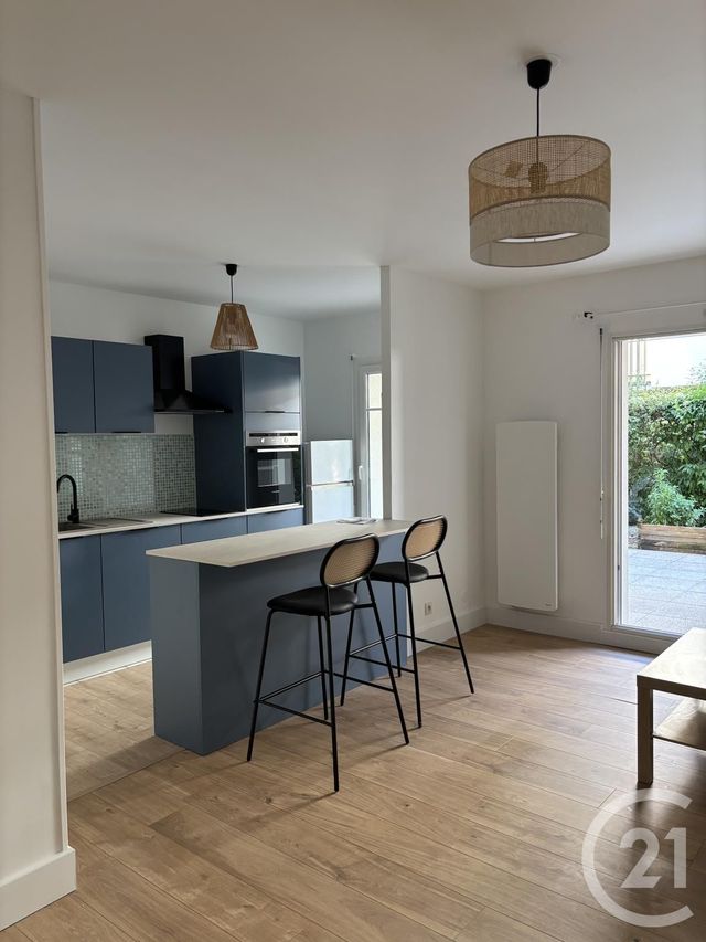 Appartement T2 &agrave; louer - 2 pi&egrave;ces - 44,04 m2 - Olivet - 45 - CENTRE