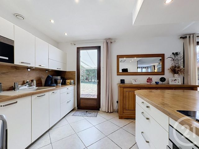 Maison &agrave; vendre - 6 pi&egrave;ces - 118,25 m2 - Jouy Le Potier - 45 - CENTRE