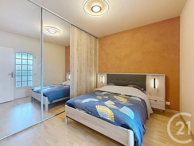 Appartement &agrave; louer - 3 pi&egrave;ces - 56,50 m2 - 45 - CENTRE