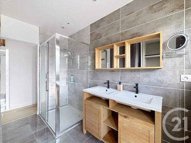 Maison &agrave; louer - 4 pi&egrave;ces - 134,94 m2 - Olivet - 45 - CENTRE