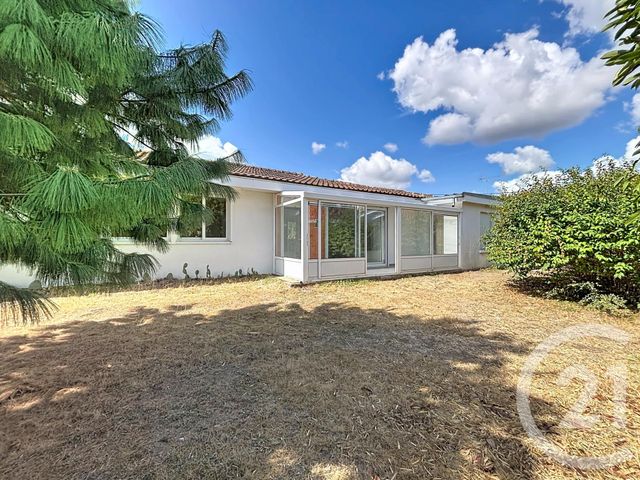 Maison &agrave; louer - 4 pi&egrave;ces - 134,94 m2 - Olivet - 45 - CENTRE