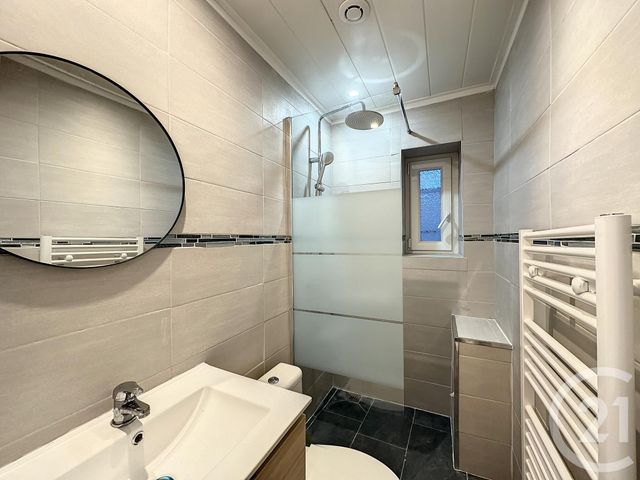 Appartement Chambre &agrave; louer - 1 pi&egrave;ce - 10 m2 - 45 - CENTRE