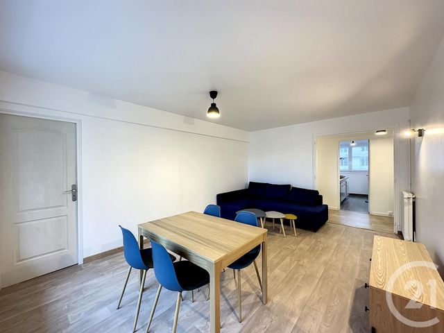 Appartement Chambre &agrave; louer - 1 pi&egrave;ce - 10 m2 - 45 - CENTRE