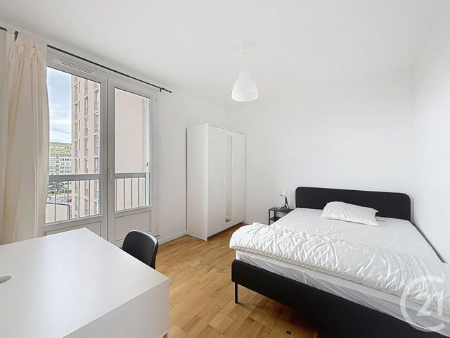 Appartement Chambre &agrave; louer - 1 pi&egrave;ce - 10 m2 - 45 - CENTRE