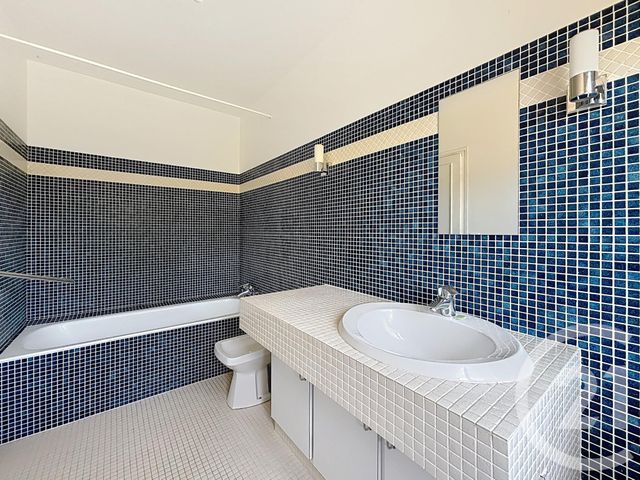 Maison &agrave; louer - 6 pi&egrave;ces - 138,50 m2 - Jouy Le Potier - 45 - CENTRE