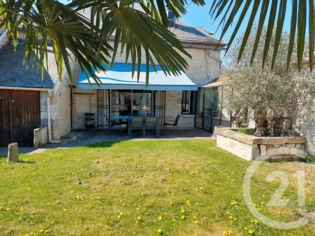 Maison à vendre - 8 pièces - 260,70 m2 - Boynes - 45 - CENTRE