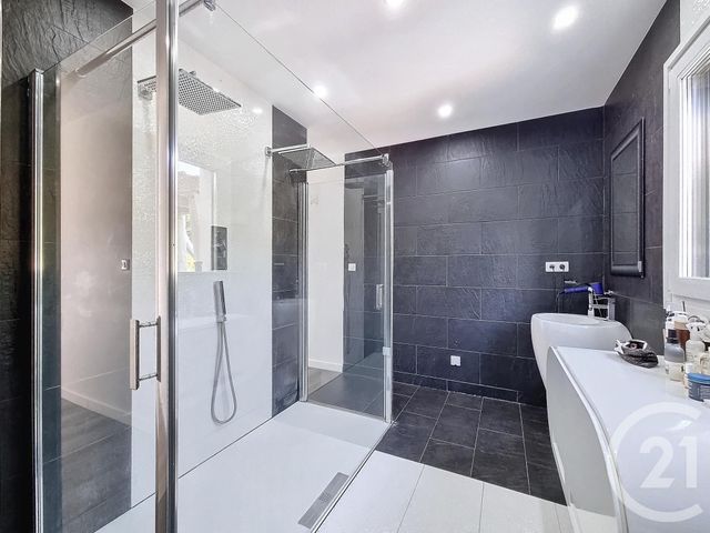 Maison à vendre - 6 pièces - 170 m2 - Ingre - 45 - CENTRE