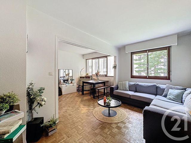 Appartement F3 à vendre - 3 pièces - 72 m2 - Orleans - 45 - CENTRE