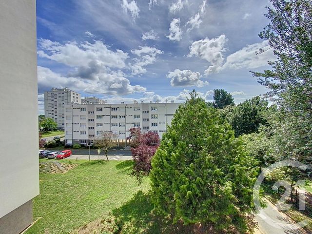 Appartement Chambre à louer - 1 pièce - 10 m2 - Orleans - 45 - CENTRE