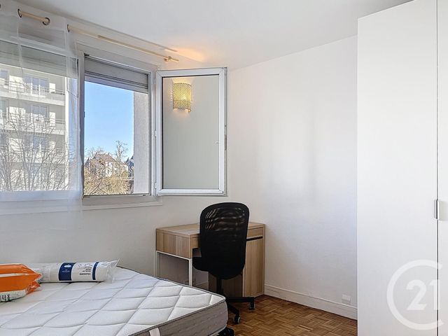 Appartement Chambre &agrave; louer - 1 pi&egrave;ce - 10 m2 - Orleans - 45 - CENTRE