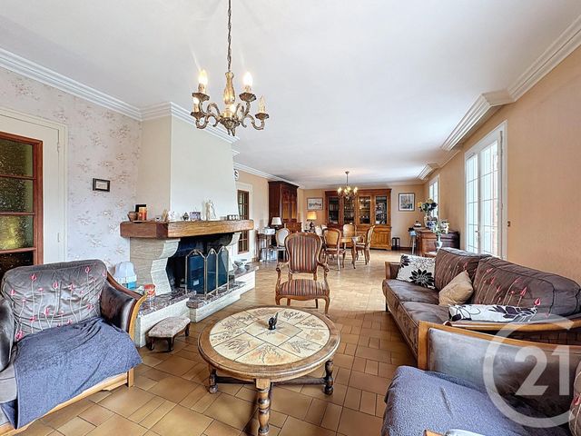 Maison à vendre - 5 pièces - 150 m2 - St Hilaire St Mesmin - 45 - CENTRE