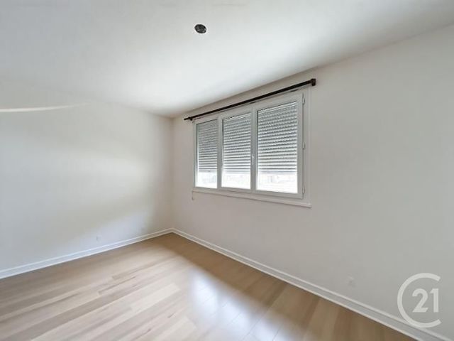 Appartement T5 à vendre - 5 pièces - 77,77 m2 - Orleans - 45 - CENTRE