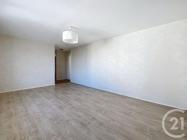 Appartement F2 &agrave; louer - 2 pi&egrave;ces - 48,10 m2 - St Jean Le Blanc - 45 - CENTRE