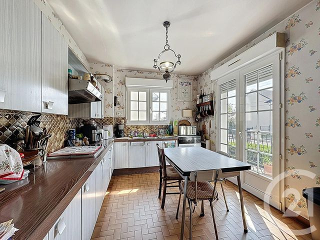 Maison à vendre - 5 pièces - 141 m2 - Fleury Les Aubrais - 45 - CENTRE